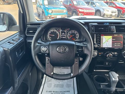 Used 2023 Toyota 4Runner TRD Off-Road image 21