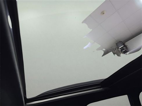 Certified 2024 Subaru Forester Wilderness image 37