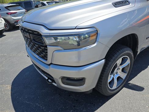 New 2025 RAM 1500 Tradesman w/ Off Road Group AWD/4WD image 10