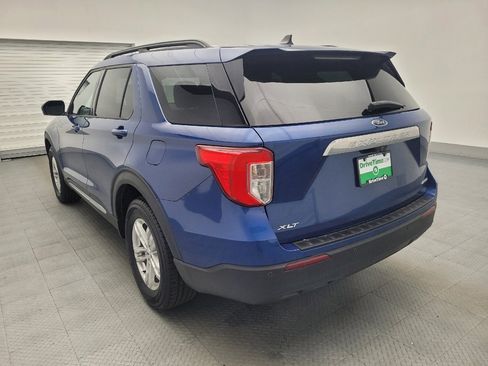 Used 2021 Ford Explorer XLT image 5
