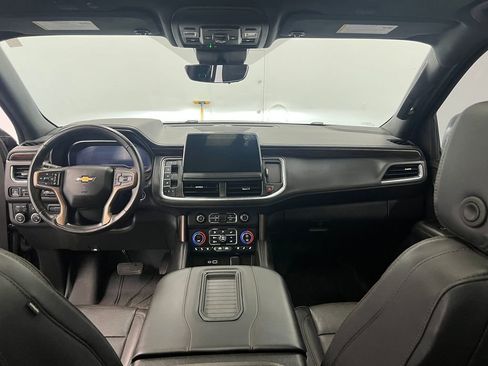 Used 2024 Chevrolet Suburban High Country image 14
