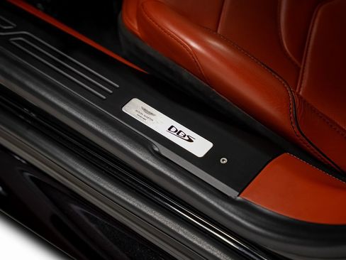 Used 2019 Aston Martin DBS Superleggera image 72