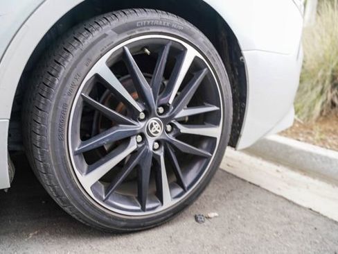 Used 2020 Toyota Camry XSE image 10