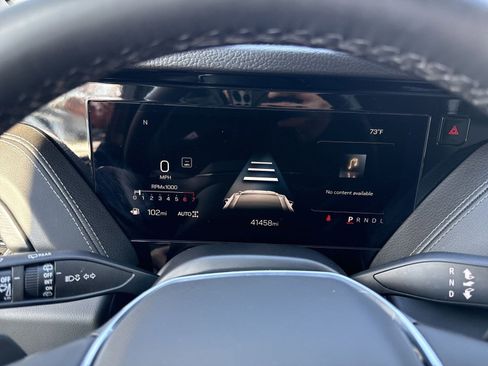 Used 2025 GMC Yukon XL Denali image 17