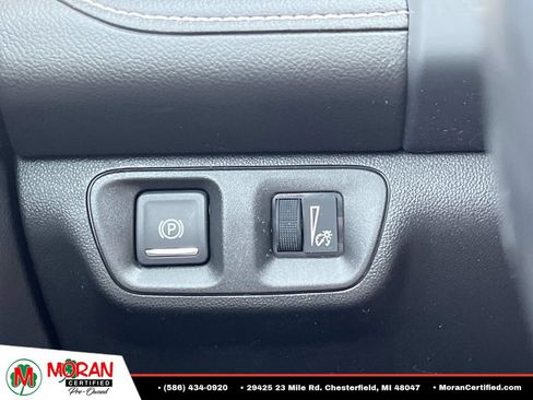 Used 2023 Jeep Grand Cherokee Laredo w/ Luxury Tech Group I AWD/4WD image 26