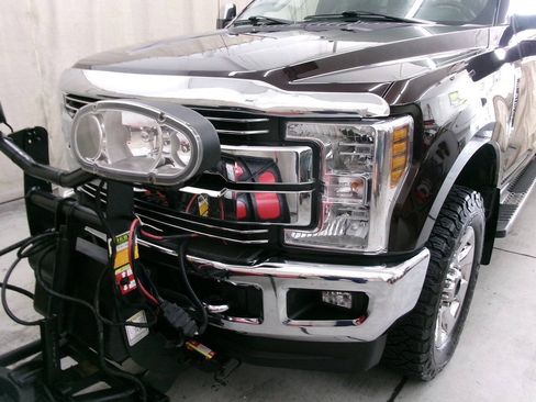 Used 2019 Ford F250 Lariat w/ Chrome Package AWD/4WD image 20