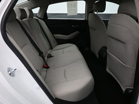 Certified 2024 Honda Accord LX image 37