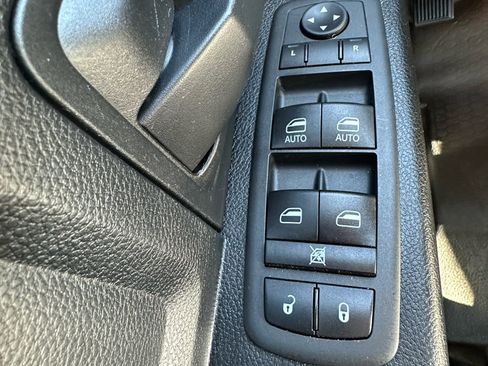 Used 2020 RAM 1500 Tradesman w/ Electronics Group image 16