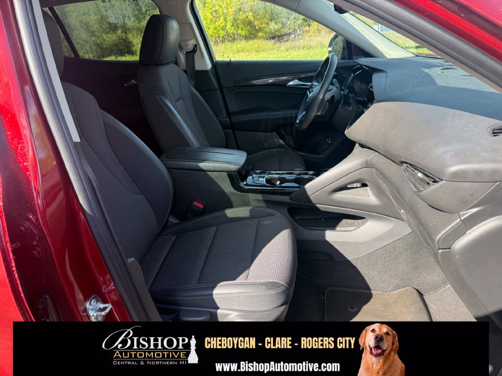 Used 2023 Buick Envision Preferred AWD/4WD image 19