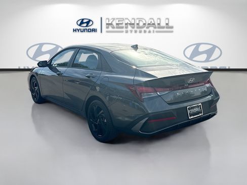 Certified 2026 Hyundai Elantra Sport FWD image 4