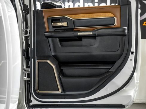 Used 2022 RAM 3500 Limited image 39