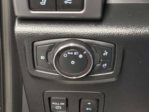 Used 2019 Ford Expedition Platinum AWD/4WD image 35