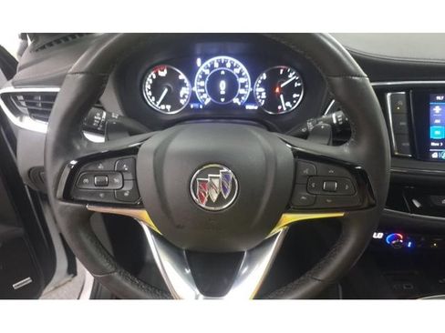 Used 2024 Buick Enclave Avenir w/ Avenir Technology Package AWD/4WD image 8