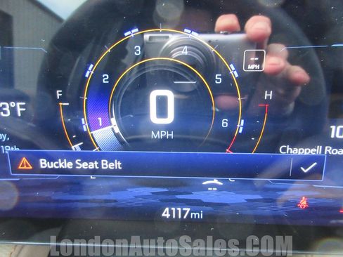Used 2025 Chevrolet Equinox ACTIV image 10