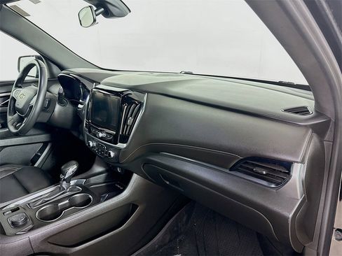Used 2023 Chevrolet Traverse LT w/ LPO, Floor Liner Package image 29