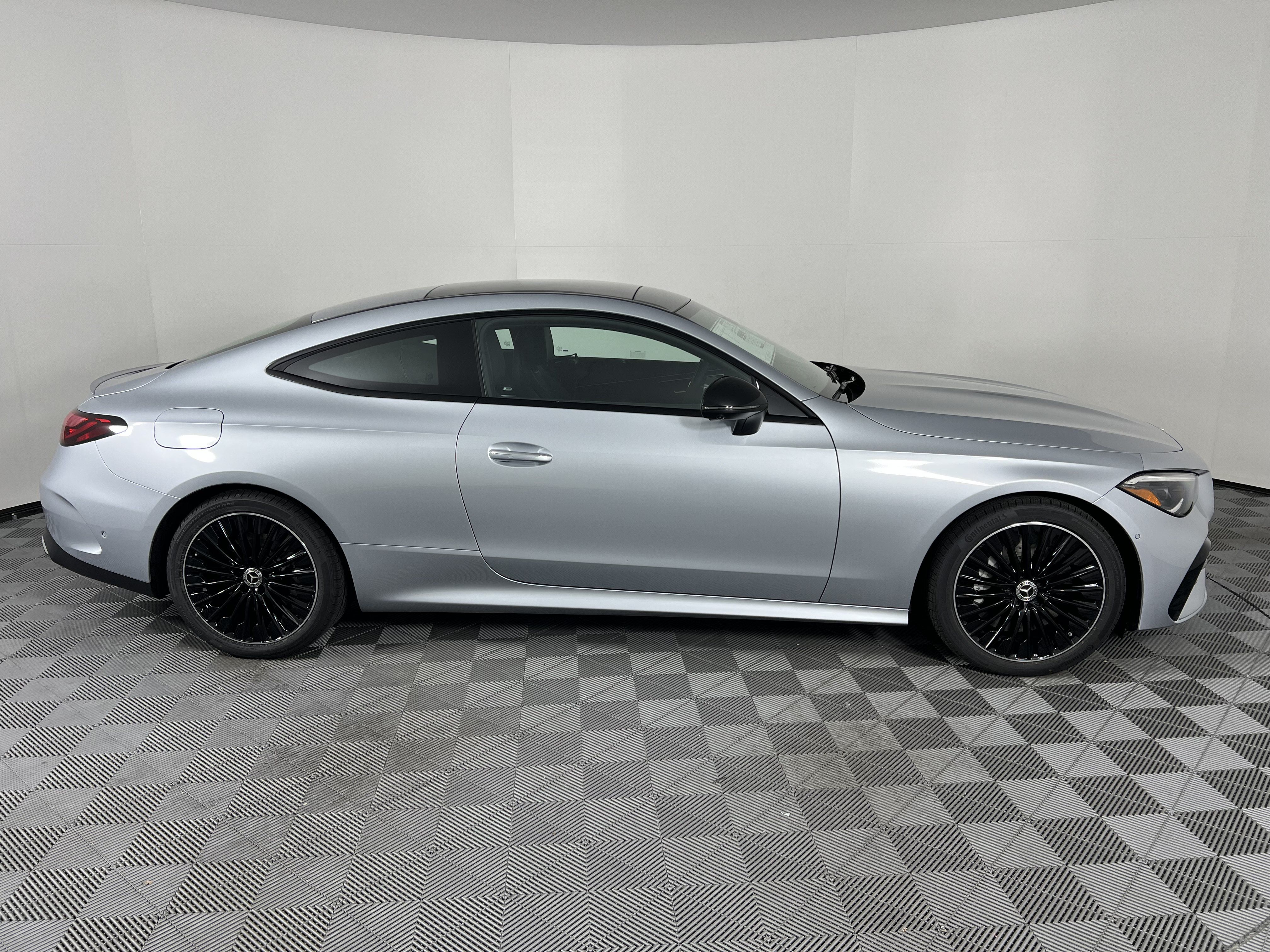 New 2026 Mercedes-Benz CLE 450 4MATIC Coupe image 14
