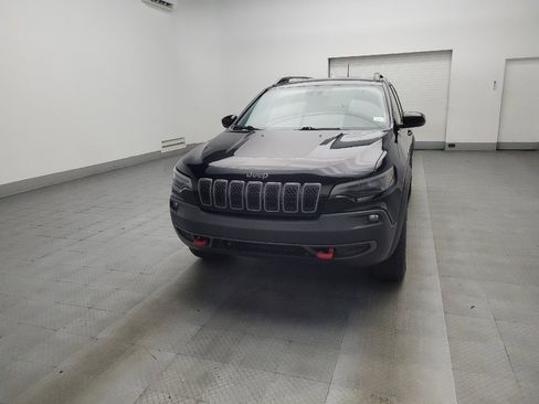 Used 2022 Jeep Cherokee Trailhawk image 15