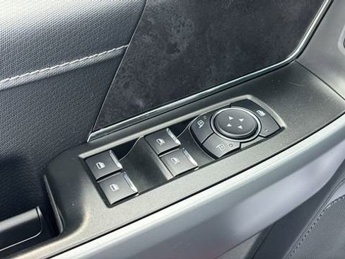 Used 2025 Ford F150 XLT w/ Equipment Group 302A MID image 10