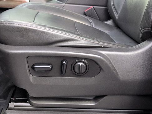 Used 2020 Chevrolet Silverado 1500 RST w/ All-Star Edition image 15