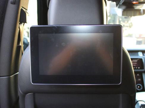 Used 2021 Land Rover Range Rover P525 Westminster Edition LWB image 24