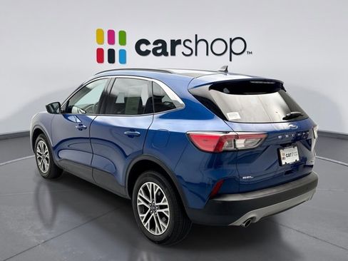Used 2022 Ford Escape SEL image 3