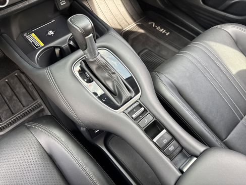 Used 2024 Honda HR-V EX-L image 25