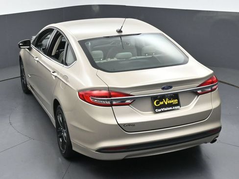 Used 2018 Ford Fusion S FWD image 39