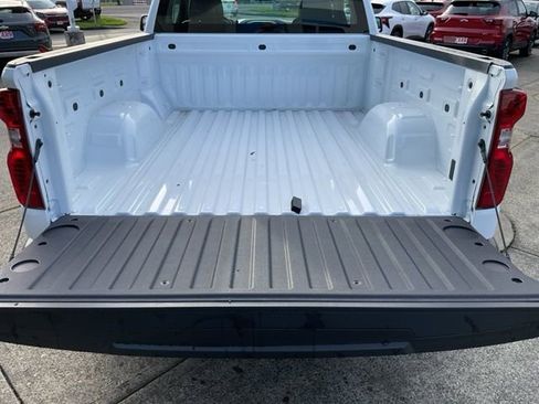 New 2026 Chevrolet Silverado 1500 W/T image 8