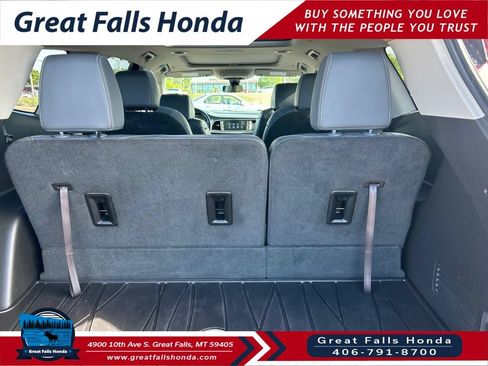 Used 2019 Buick Enclave Essence w/ Experience Buick Package AWD/4WD image 8