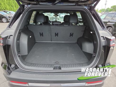 New 2026 Chevrolet Equinox ACTIV AWD/4WD image 17