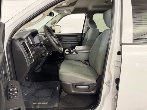 Used 2018 RAM 3500 Tradesman w/ Chrome Appearance Group AWD/4WD image 11