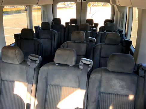 Used 2015 Ford Transit 350 XLT image 21