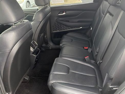 Used 2019 Hyundai Santa Fe Limited FWD image 12