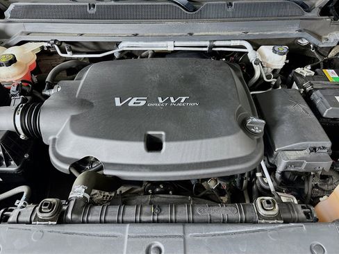 Used 2018 GMC Canyon Denali image 34