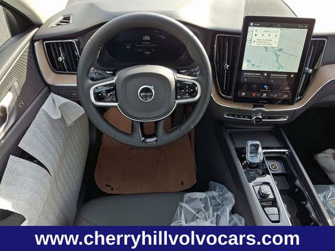 New 2026 Volvo XC60 B5 Plus w/ Protection Package Premier image 7