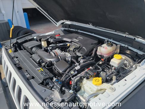 Used 2019 Jeep Wrangler Unlimited Rubicon image 34