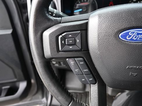 Used 2018 Ford F150 XLT w/ Equipment Group 302A Luxury AWD/4WD image 26