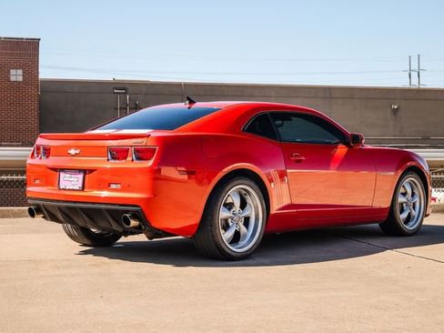 Used 2010 Chevrolet Camaro SS w/ RS Package image 10