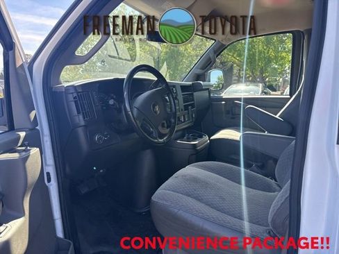 Used 2023 Chevrolet Express 2500 w/ Driver Convenience Package RWD image 7