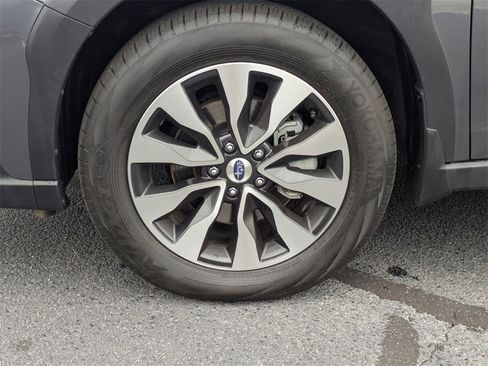 Certified 2025 Subaru Outback Touring XT w/ Popular Package #2 image 11