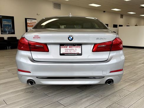 Used 2020 BMW 530i w/ Convenience Package RWD image 8