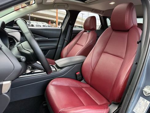 Used 2025 MAZDA CX-30 AWD 2.5 S w/ Preferred Package image 11