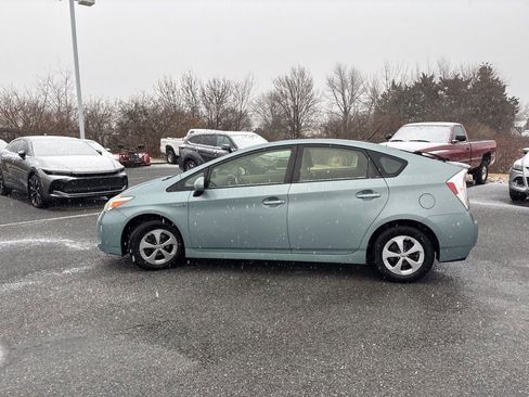 Used 2012 Toyota Prius Two image 5