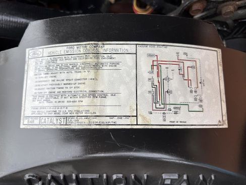 Used 1989 Lincoln Town Car Signature image 47