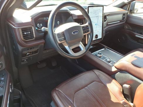 Certified 2023 Ford Expedition Limited AWD/4WD image 11