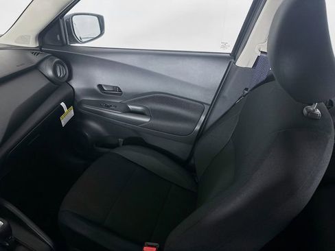 Used 2025 Nissan Kicks Play S FWD image 21