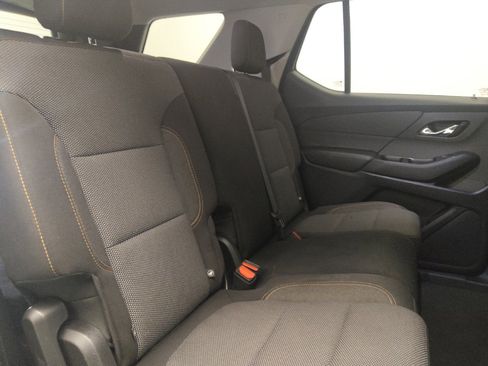 Used 2018 Chevrolet Traverse LS FWD image 19