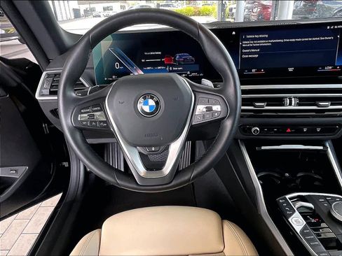 Used 2023 BMW 230i Coupe w/ Convenience Package RWD image 8