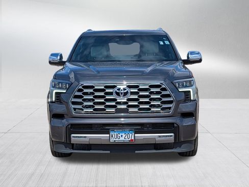 Used 2023 Toyota Sequoia Capstone image 2