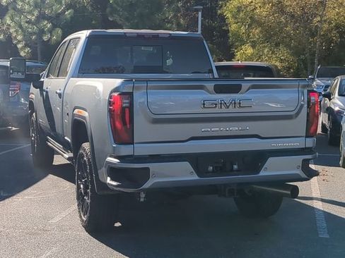 New 2026 GMC Sierra 2500 Denali Ultimate image 8